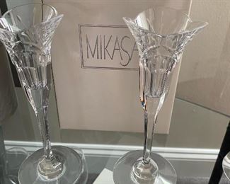 Crystal champagne flutes