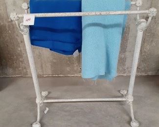 LOT44; $30..00 Iron Blanket Rack 30w x 33 h includes blankets shown
