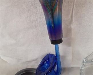 LOT $ 20.00 this one item: Blue swirl art-glass hanging feeder