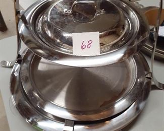 LOT 68 new price 30.00 Frontgate Heat Warmed buffet server