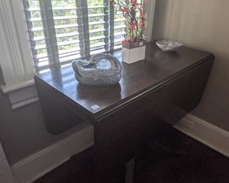 Nice small mahogany table