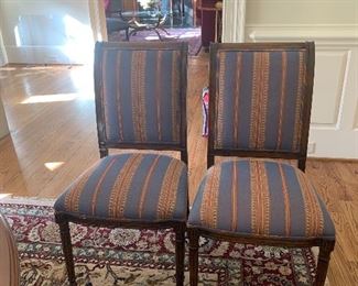 SET OF 8 CHAIRS