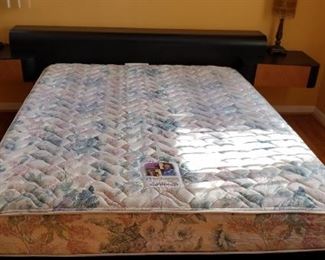Sealy Posturepedic Firm Queen Mattress - ($125) Available for pre-sale. Please contact us at contactmvp@moorevaluepros.com for more information or to purchase. 