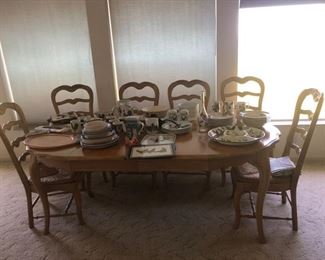 COUNTRY FRENCH DINING TABLE AND CHAIRS