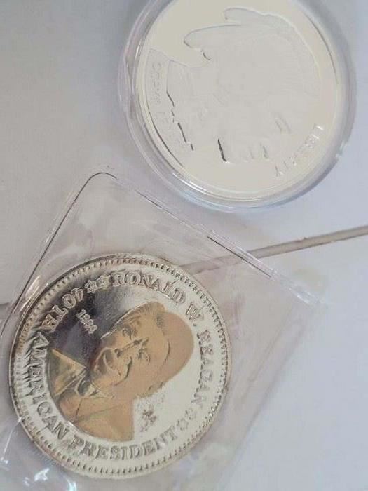 RONALD REAGAN COIN