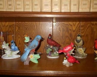 Bird figurines