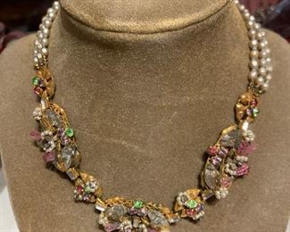 JEWELED NECKLACE