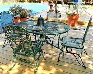 2 great meatal outdoor patio table sets with umbrellas