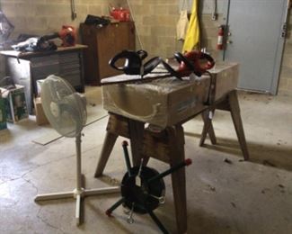 More power tools! Great vintage tree stand! Like new!