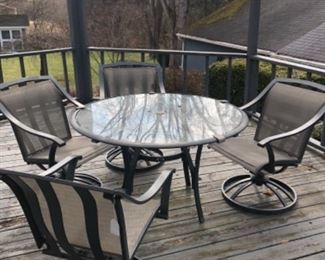 Patio Table and 4 Chairs