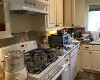 Kitchenware, Microwave