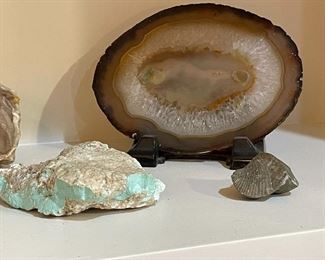 Rock & mineral specimens.