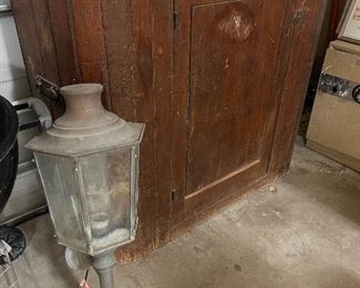 Antique American cupboard, pine.