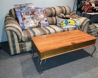 Sofa, coffee table, 3 puzzles ( put together)