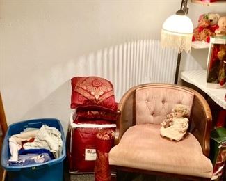 Tote of misc. sheets, Bedding set, vintage chair, floor lamp w/ fancy beaded shade is SOLD