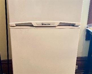 71.	Magic chef fridge & freezer top  23”W x 2’D x 60”T $125