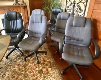 97.	Set of 2 leather armchairs + 4 upholstery conference armchairs	$240