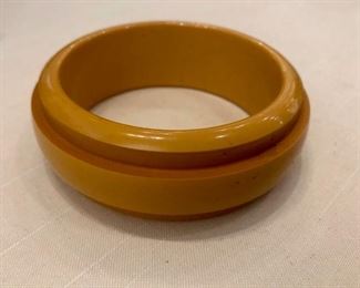 corn colored road bangle