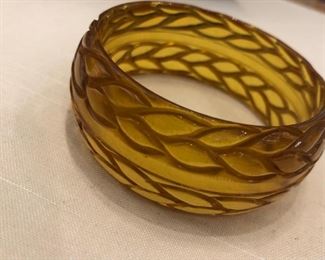 apple juice wide bakelite bangle