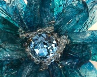 Fabrice crystal and resin flower pin 