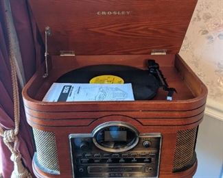 Crosley phonograph,  radio, cassette , cd