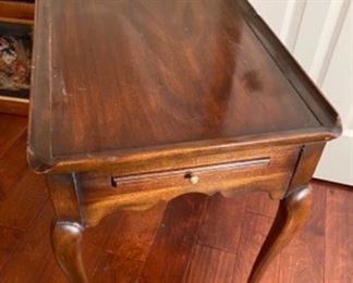 Queen Ann Side Table with Drawer
