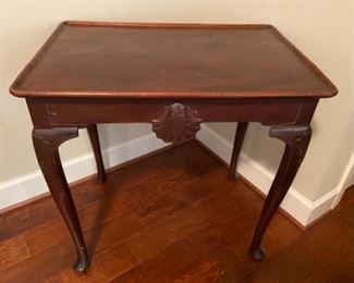 Mahogany Queen Ann Side Table 