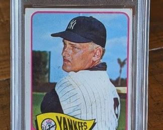1965 Topps Roger Maris Card; PSA 4
