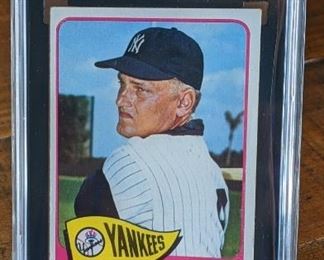 1965 Topps Roger Maris Card; SGC 45 / 3.5
