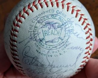 1964 New York Yankees Signed Team Baseball; Mickey Mantle, Roger Maris, Yogi Berra, Whitey Ford, Tony Kubek, Clete Boyer, etc.
