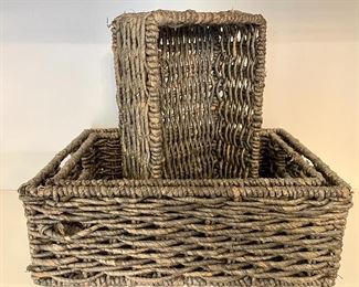 Item 576:  Lot 1 Baskets - (3) Nesting:  $14