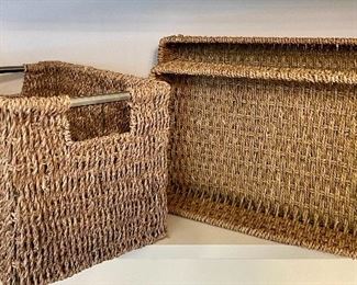 Item 578:  Lot 3 Baskets  - 2 nesting and one with handles:  $16