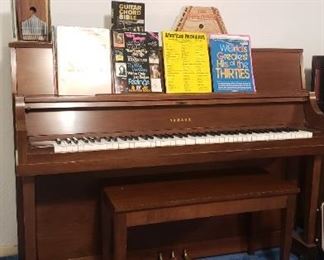 Yamaha Piano