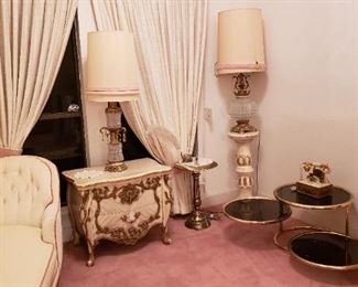 Hollywood Regency decor and furniture, Mid Century