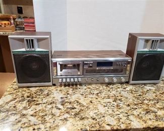 Vintage Soundesign Bookshelf Cassette Stereo System | Model 3888-(8)