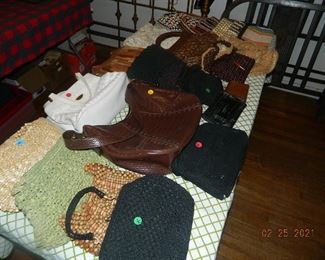 purses