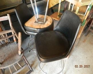 set of 4 bar stools