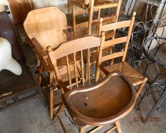 highchairs