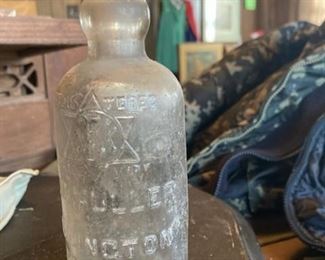 vintage collectible bottles