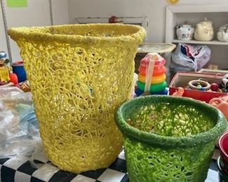 spaghetti string baskets