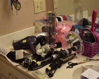 Lots of hair accessories