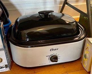 Oyster slow cooker $16