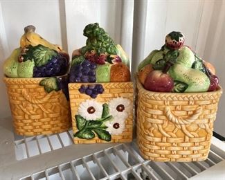 Canisters w/fruit $26