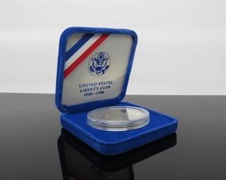 Yr: 1986 - S
Denomination Statue of Liberty
Series: Centennial Silver Proof
Located in: Chattanooga, TN
S Mint
KW4-114