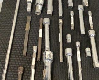 Located in: Chattanooga, TN
Assorted Extensions
*Bin Not Included*
*Sold As Is Where Is*

SKU: V-5-C