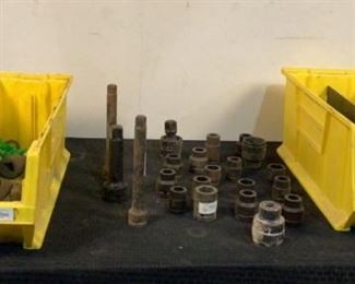 Located in: Chattanooga, TN
Assorted Sockets & Extensions
*Bins Not Included*
*Sold As Is Where Is*

SKU: RECON