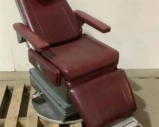 Located in: Chattanooga, TN
MFG SMA
Model SMR20000
Ser# SMR20000001454
Power (V-A-W-P) 115V - 50/60Hz - 8A
Dental Chair
*No Power Cable*
**Sold as is Where is**

SKU: P-5-C
Unable To Test