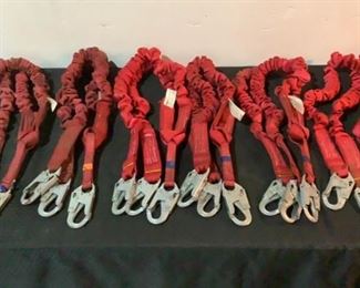 Located in: Chattanooga, TN
MFG Protecta
6' Twin Leg Lanyards
**Sold as is Where is**