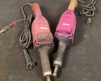 Located in: Chattanooga, TN
MFG Milwaukee
Power (V-A-W-P) 120V 11A
2" Die Grinder
14500 RPM
**Sold As Is Where Is**

SKU: T-5-C
Tested Works