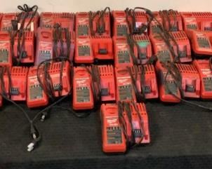 Located in: Chattanooga, TN
MFG Milwaukee
Model 48-59-1812
Power (V-A-W-P) V-120
Battery Chargers
M12 / M18
Single Battery
*Batteries Not Included*
*Bin Not Included*
*Sold As Is Where Is*

SKU: I-4-C
Unable to Test